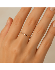 Obrączka 3mm na palcu